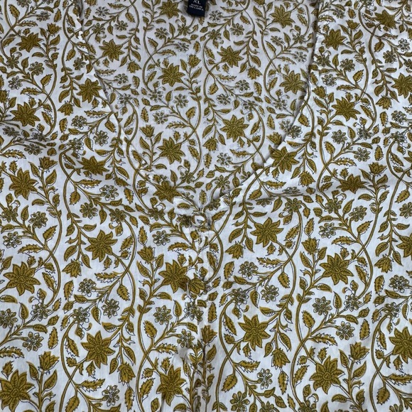 Banana Republic Tops - Banana Republic Factory XL Floral Peplum Blouse Ivory Ochre Boho Top